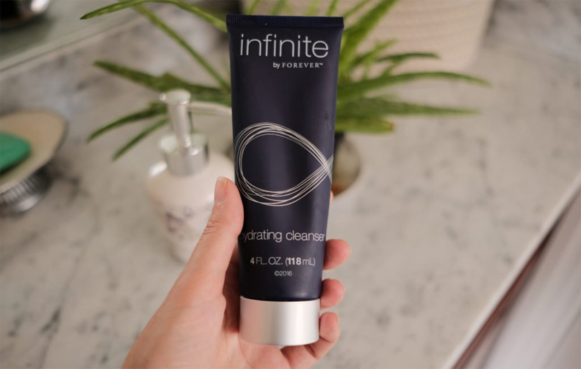 هیدراتینگ کلینزر اینفینیت (کرم پاک کننده و مرطوب کننده پوست) infinite hydrating cleanser